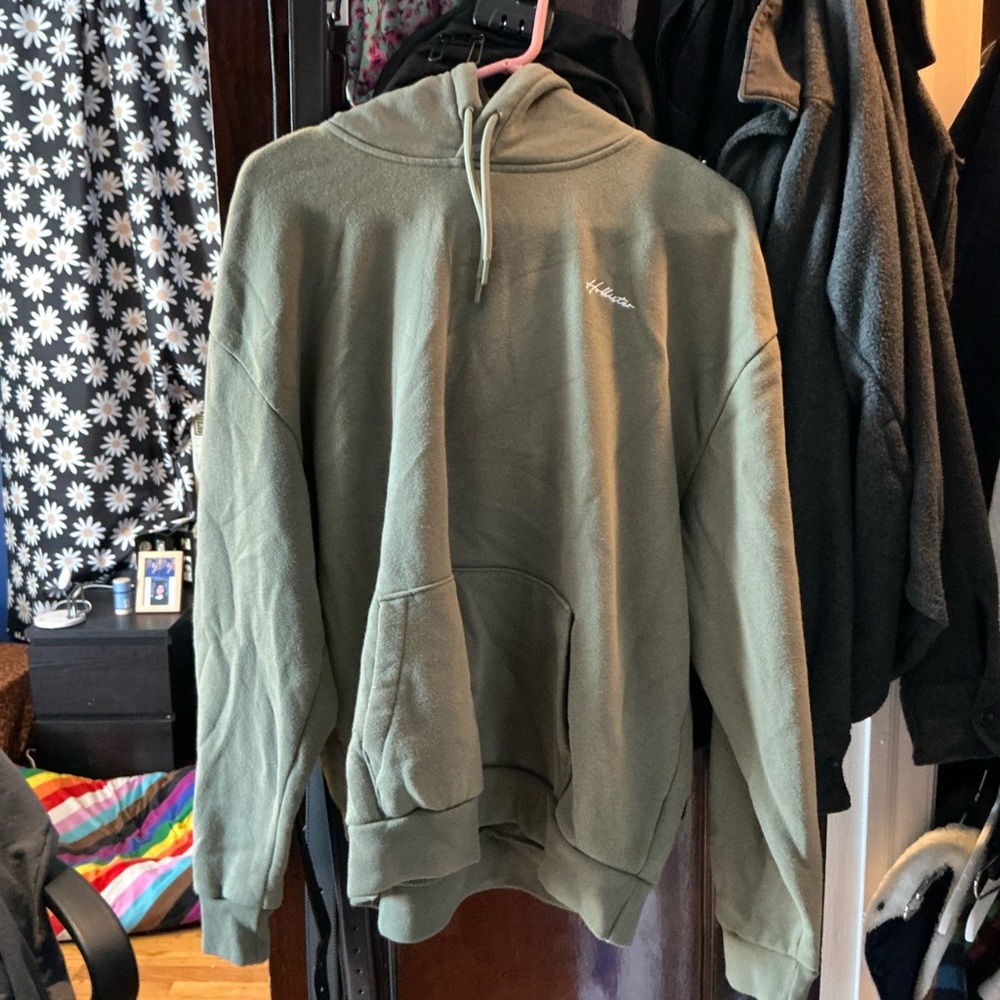 Green Hoodie w/Front Pocket